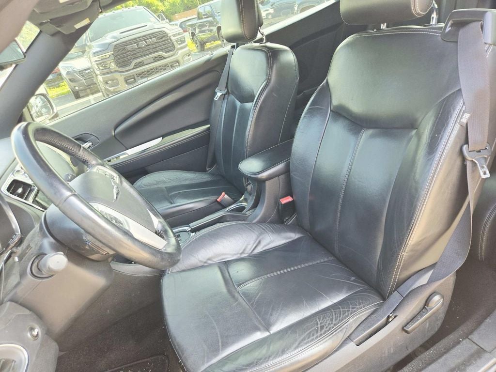 2011 Chrysler 200 Limited