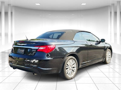2011 Chrysler 200 Limited