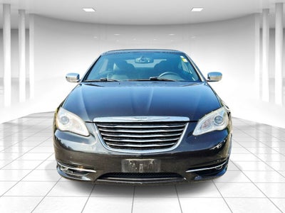2011 Chrysler 200 Limited