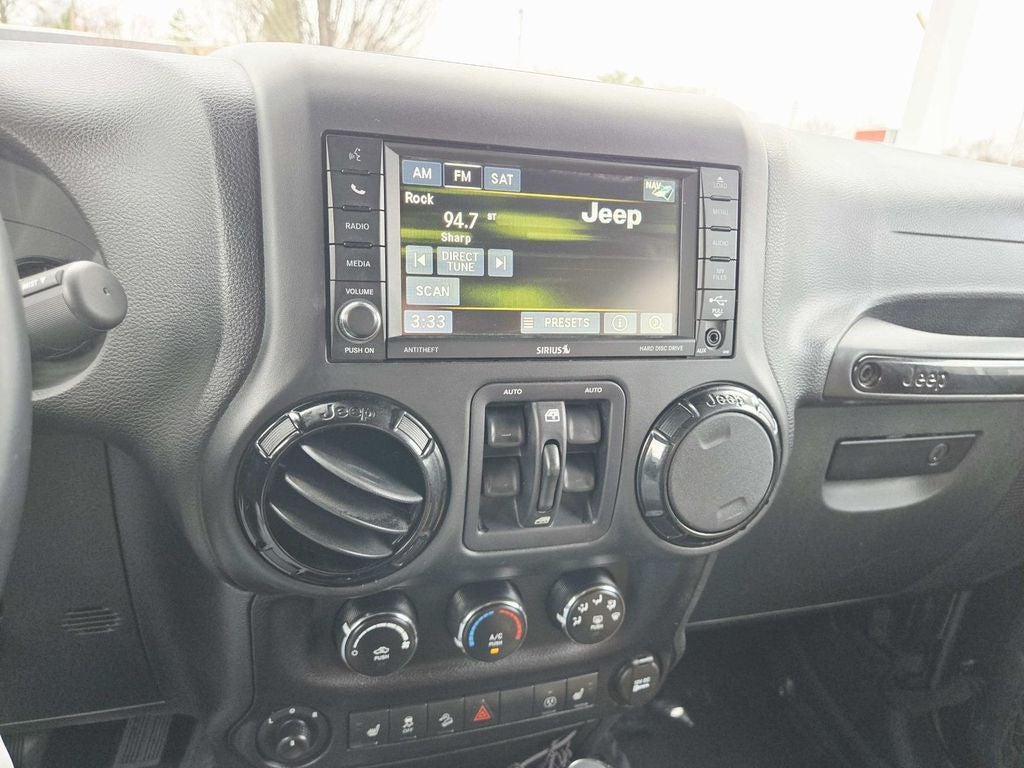 2016 Jeep Wrangler Unlimited Sahara