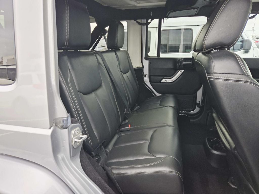 2015 Jeep Wrangler Unlimited Sahara