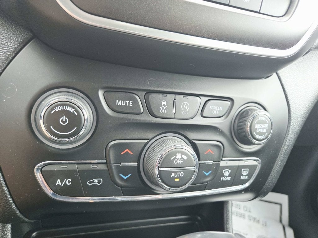 2022 Jeep Cherokee Trailhawk
