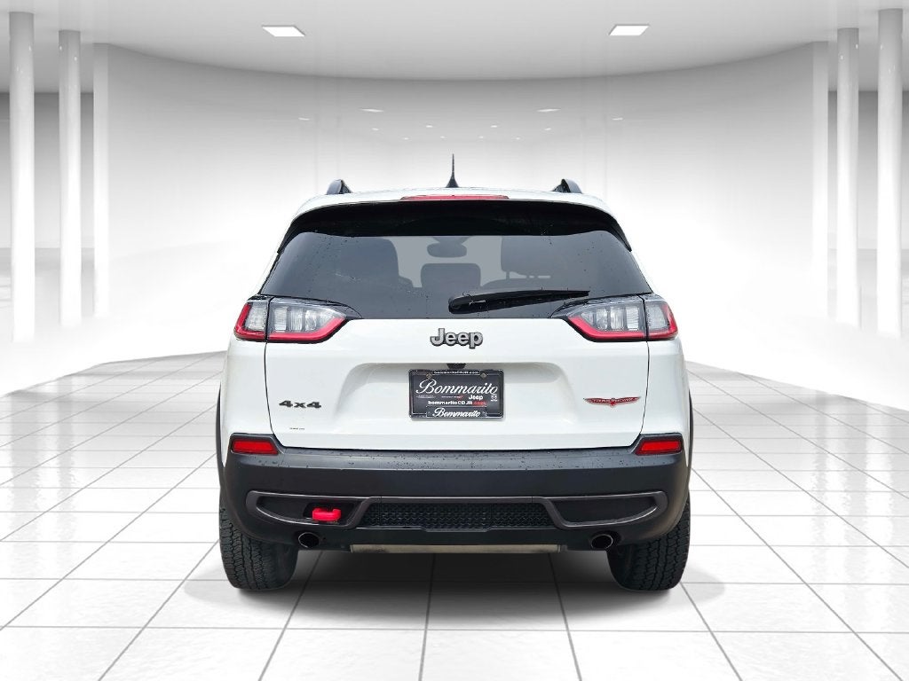 2022 Jeep Cherokee Trailhawk