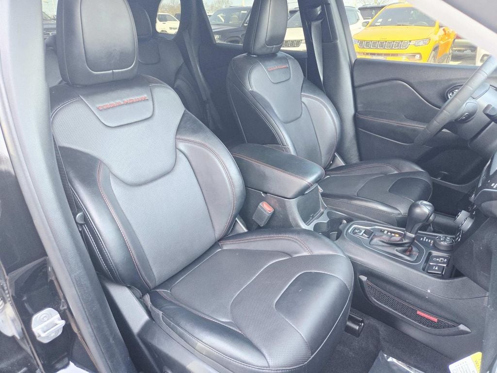 2022 Jeep Cherokee Trailhawk