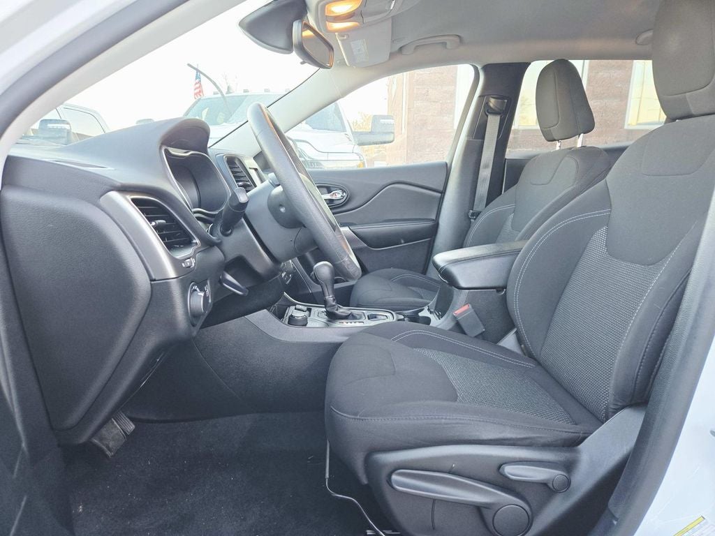 2021 Jeep Cherokee Latitude