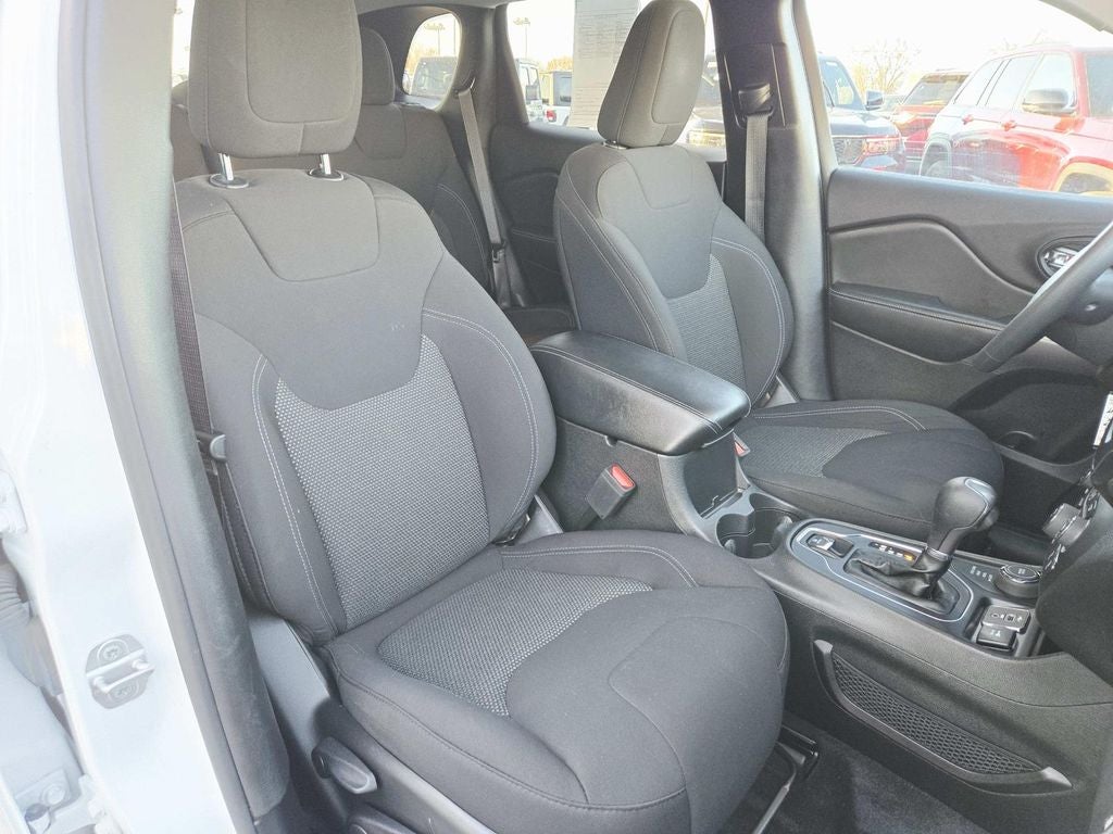 2021 Jeep Cherokee Latitude