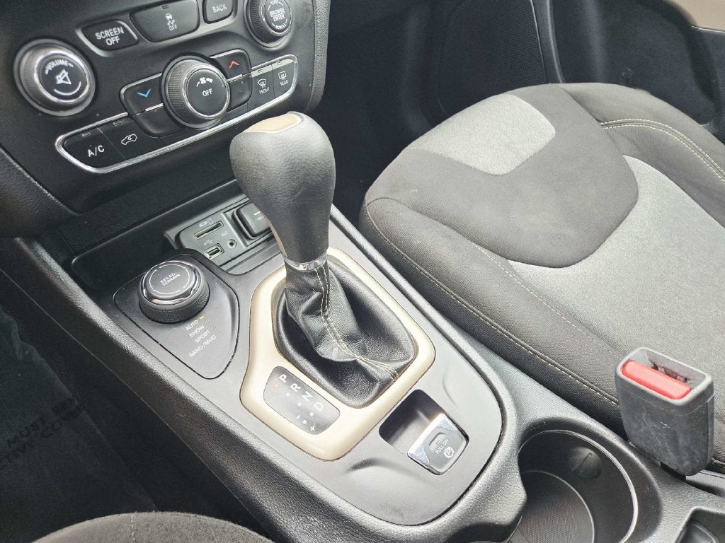 2018 Jeep Cherokee Latitude