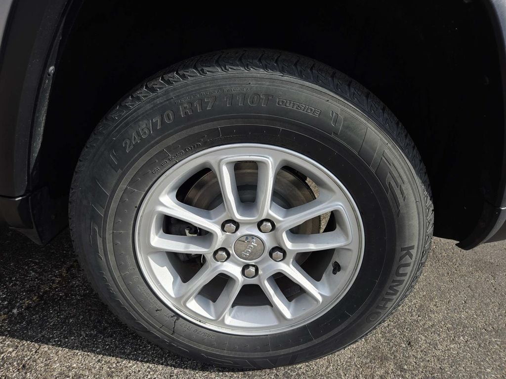 2018 Jeep Grand Cherokee Laredo E