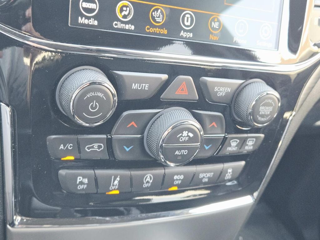 2022 Jeep Grand Cherokee WK Laredo X