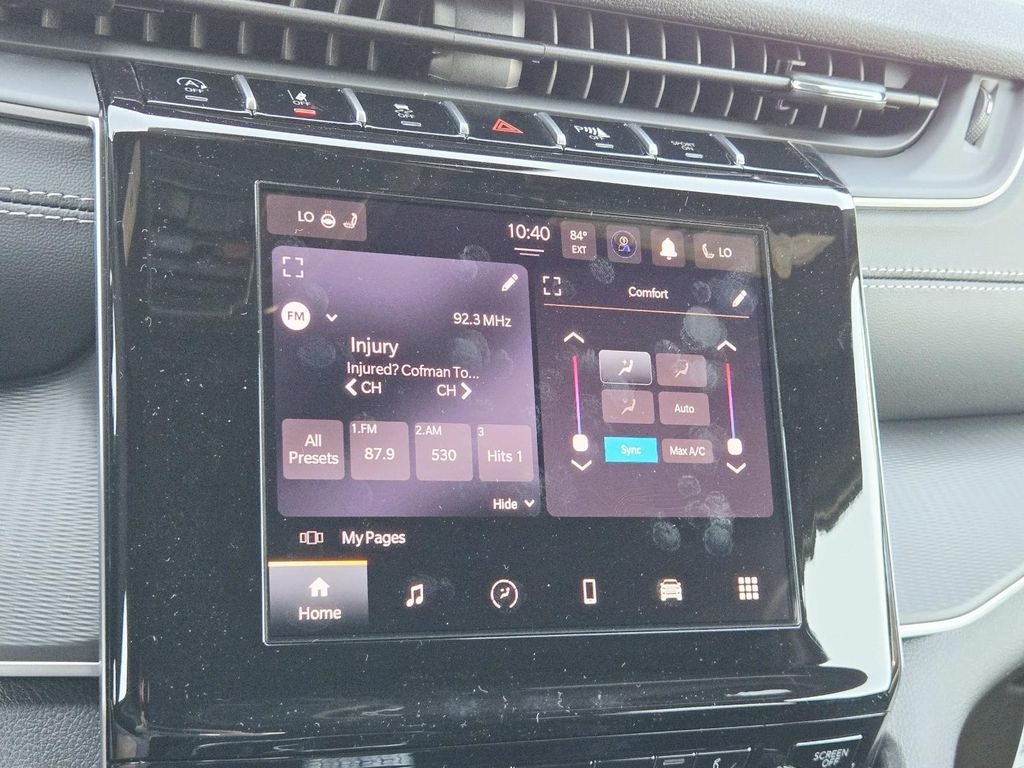 2026 Jeep Grand Cherokee Laredo