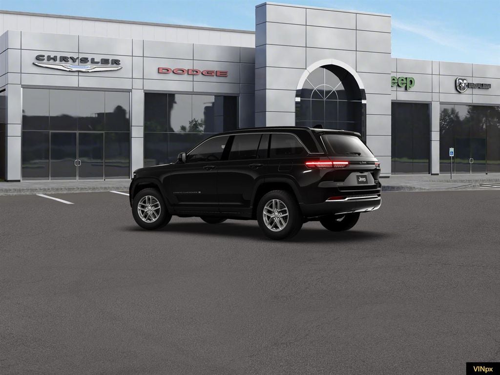 2026 Jeep Grand Cherokee Laredo