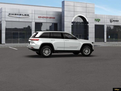 2026 Jeep Grand Cherokee Laredo