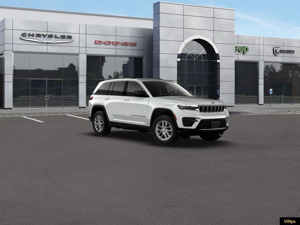 2026 Jeep Grand Cherokee Laredo