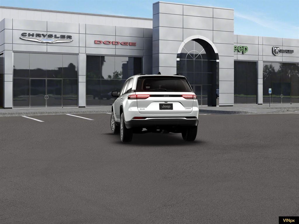 2026 Jeep Grand Cherokee Laredo