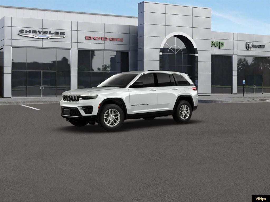 2026 Jeep Grand Cherokee Laredo