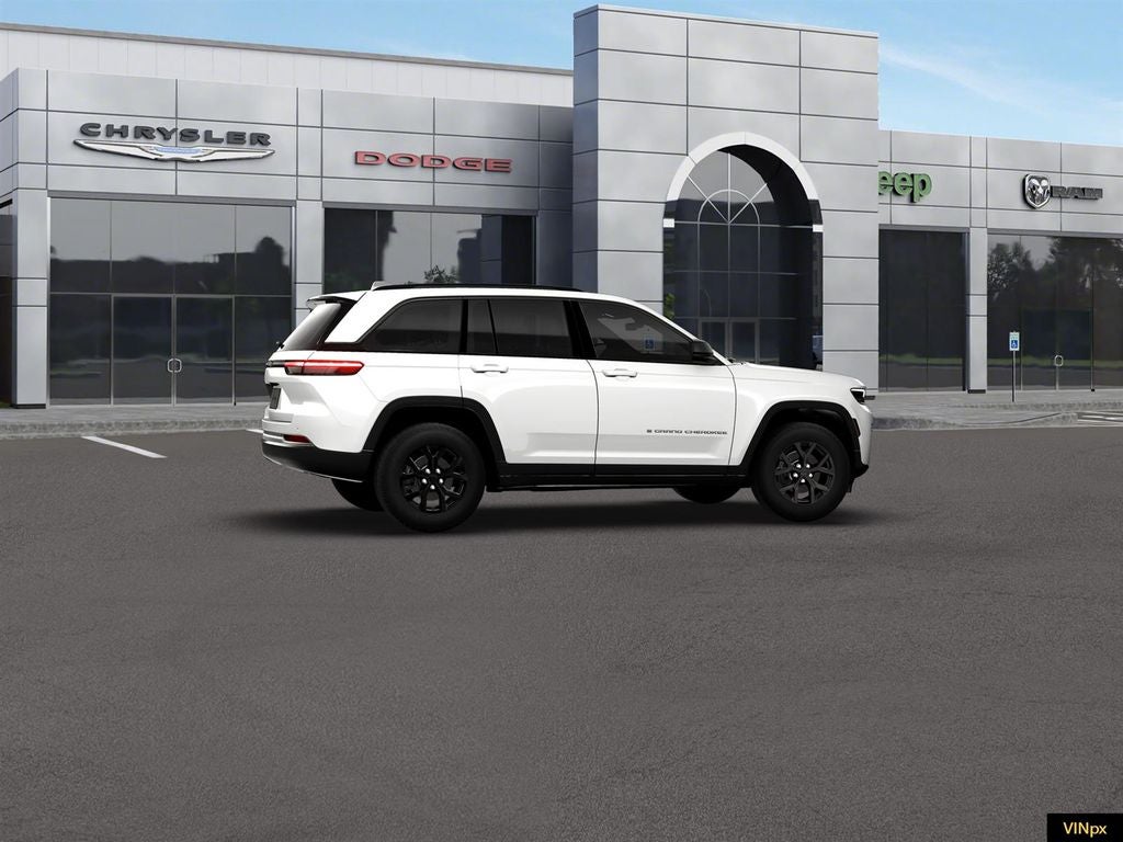 2026 Jeep Grand Cherokee Laredo