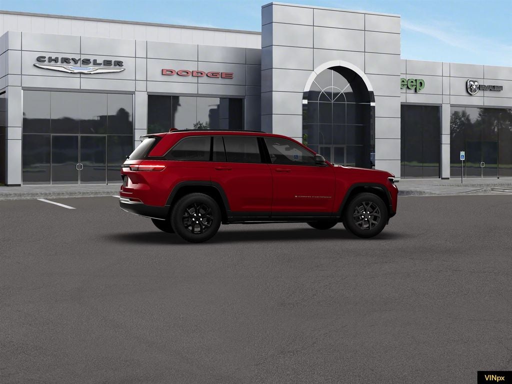 2026 Jeep Grand Cherokee Laredo