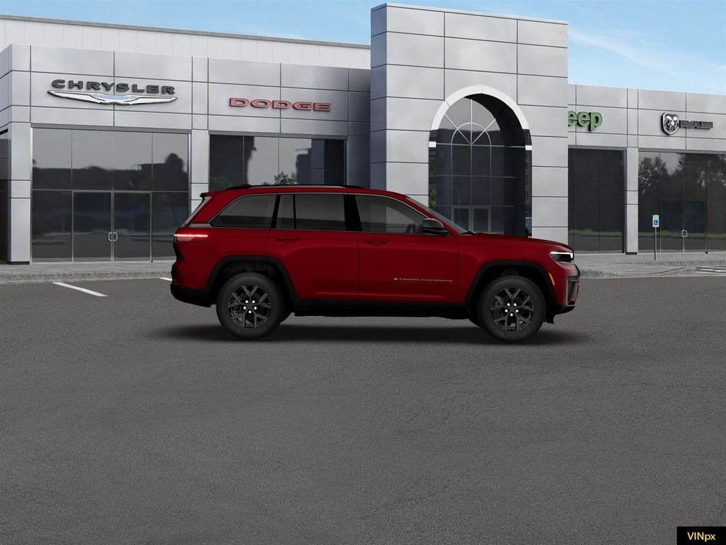 2026 Jeep Grand Cherokee Laredo