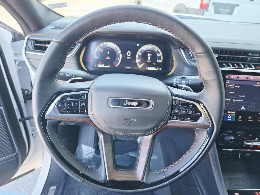 2025 Jeep Grand Cherokee Summit