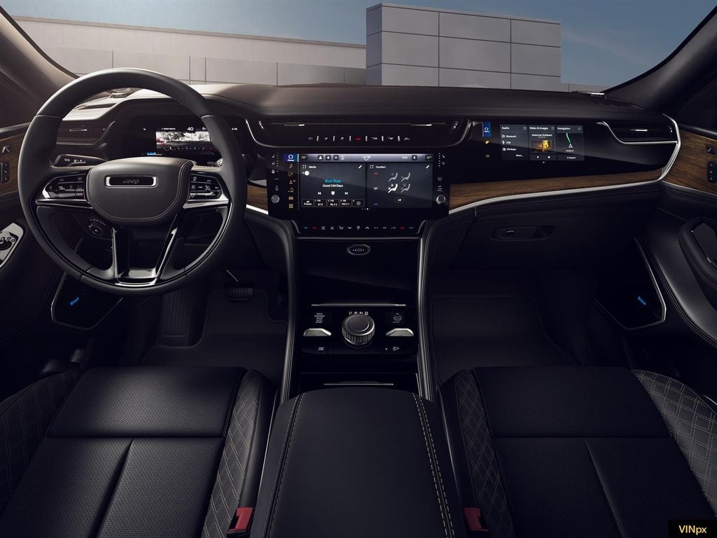 2026 Jeep Grand Cherokee Summit