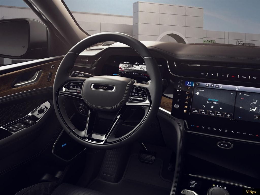 2026 Jeep Grand Cherokee Summit