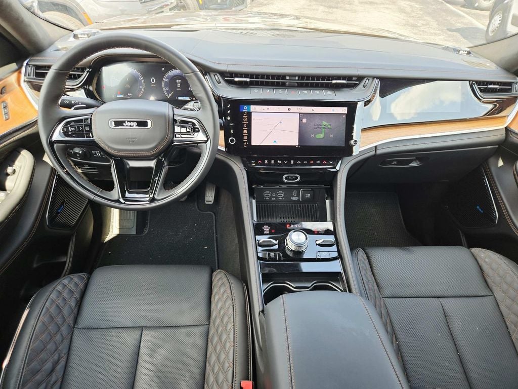 2026 Jeep Grand Cherokee Summit