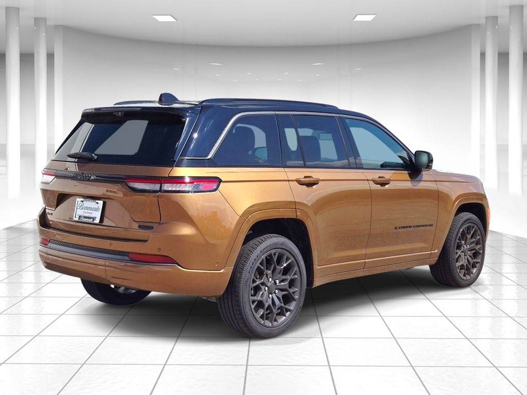 2026 Jeep Grand Cherokee Summit