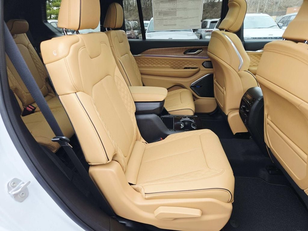 2025 Jeep Grand Cherokee L Summit