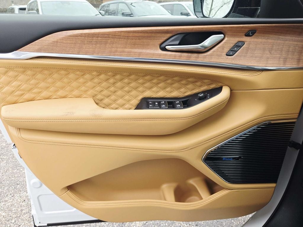 2025 Jeep Grand Cherokee L Summit