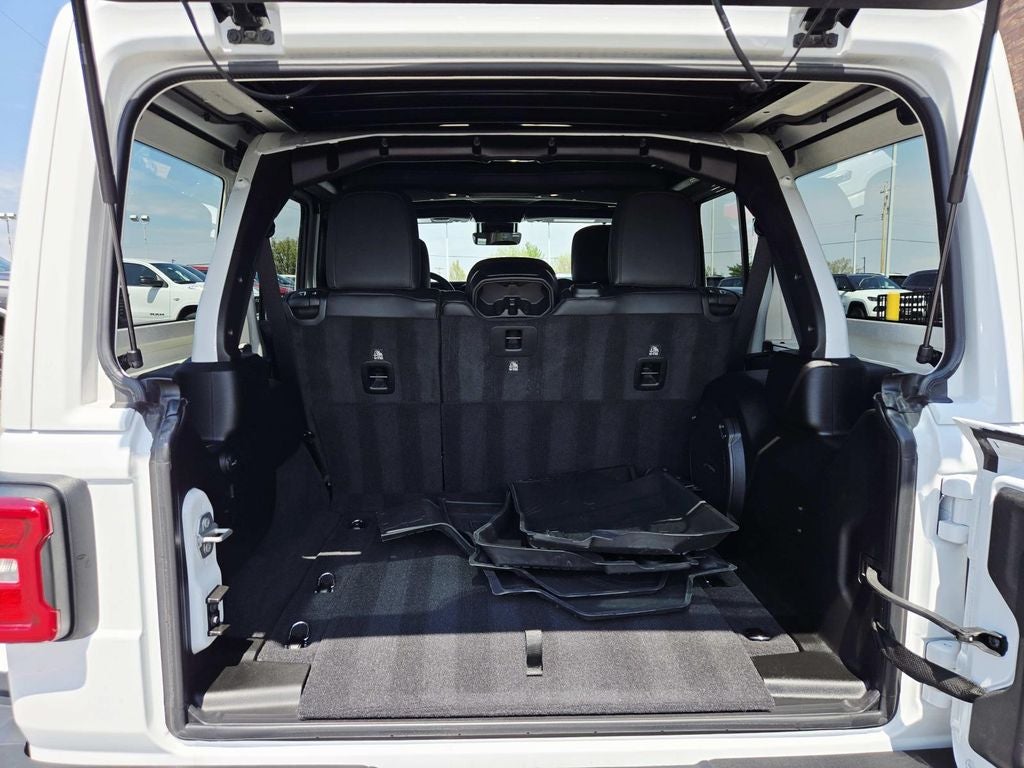 2025 Jeep Wrangler Rubicon X