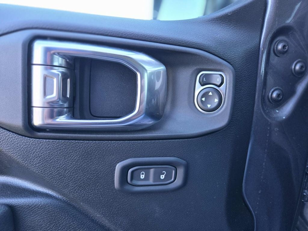 2025 Jeep Wrangler Willys 4xe