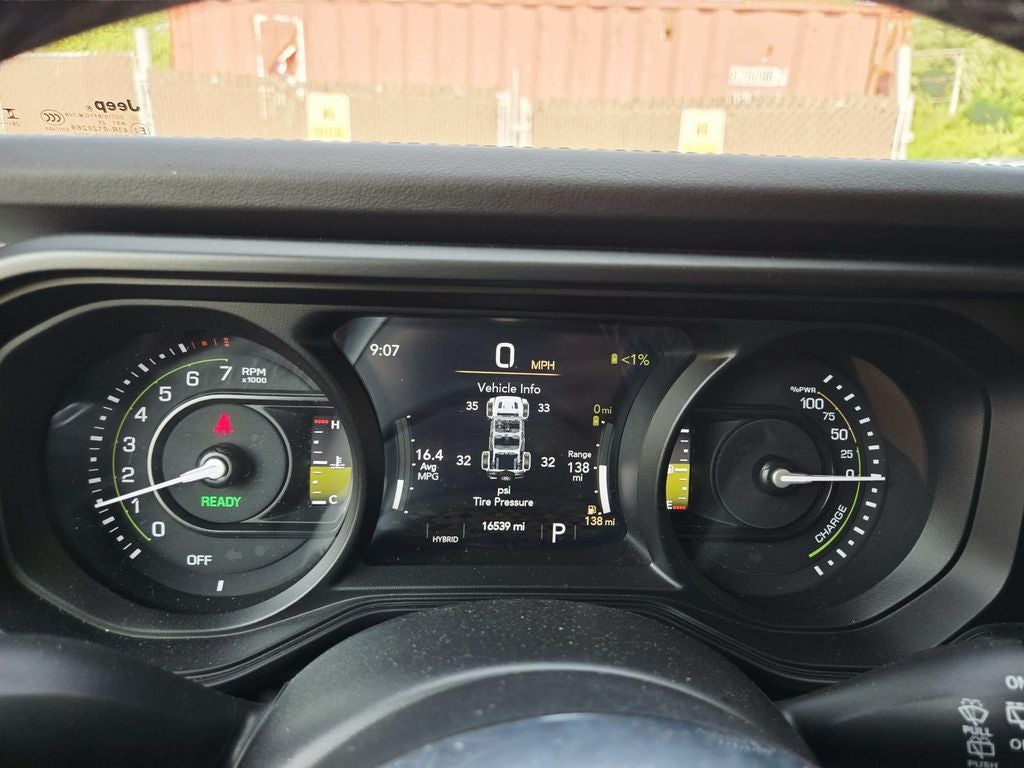 2025 Jeep Wrangler Sahara 4xe