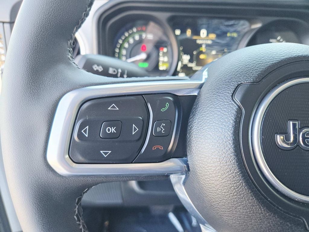 2025 Jeep Wrangler Sahara 4xe