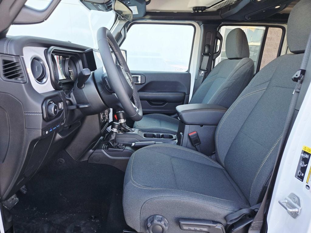 2025 Jeep Wrangler Sahara 4xe