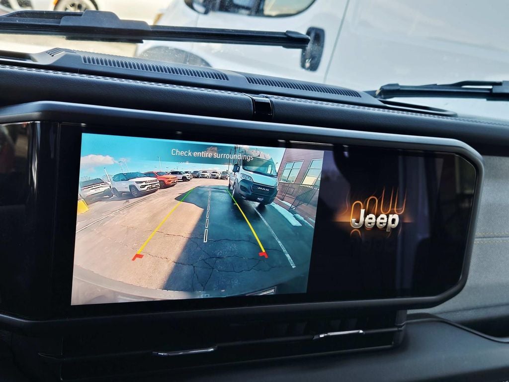 2025 Jeep Wrangler Sahara 4xe