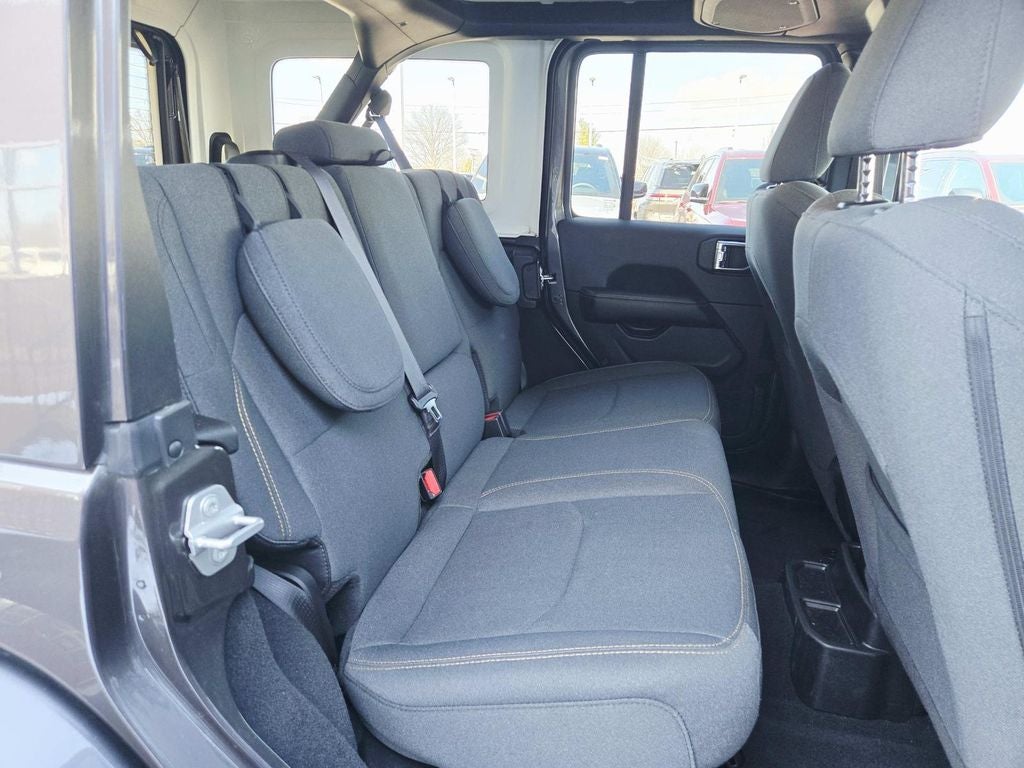 2025 Jeep Wrangler Sahara 4xe