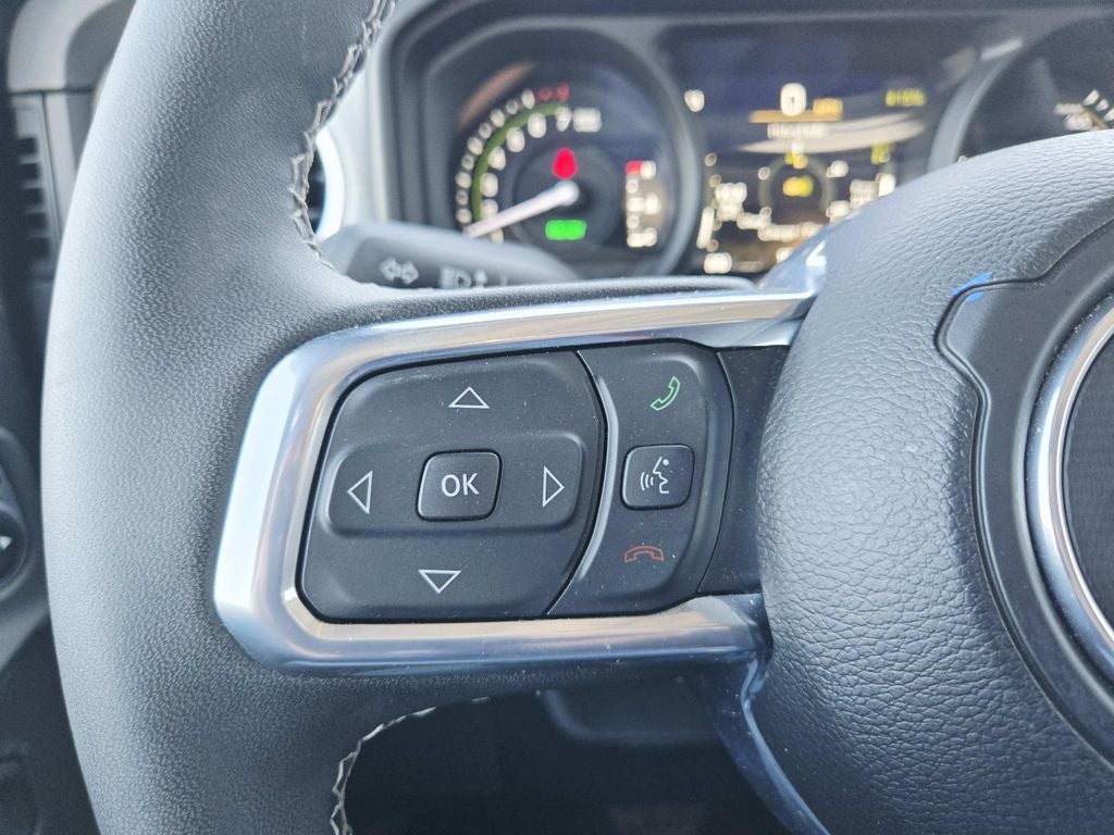 2025 Jeep Wrangler Sahara 4xe