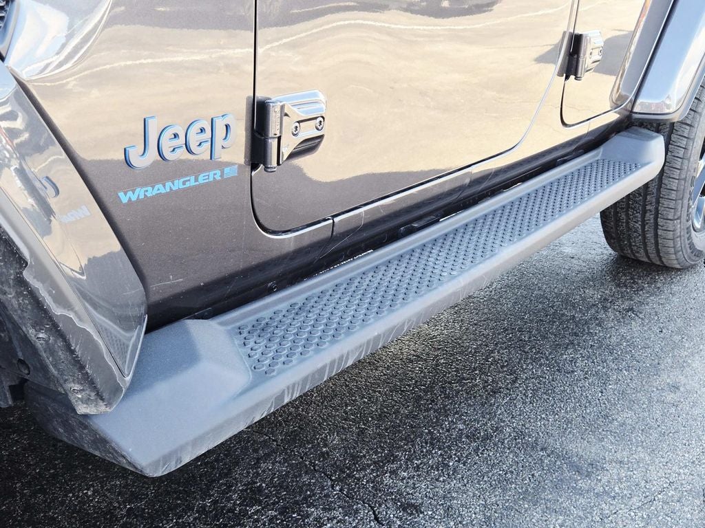 2025 Jeep Wrangler Sahara 4xe