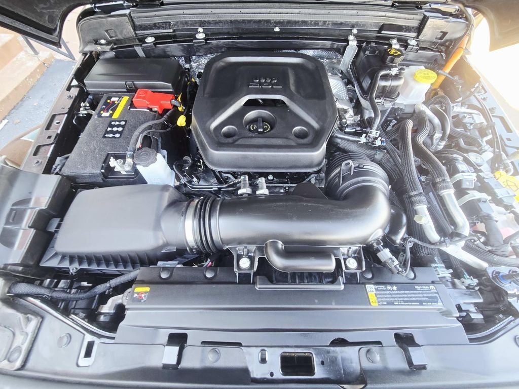 2025 Jeep Wrangler Sahara 4xe