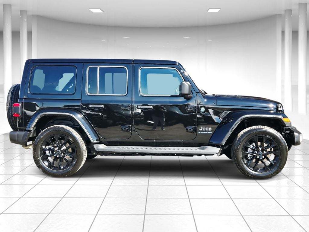 2025 Jeep Wrangler Sahara 4xe