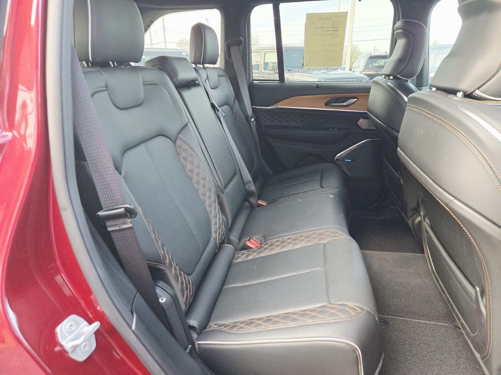 2022 Jeep Grand Cherokee Summit Reserve 4xe