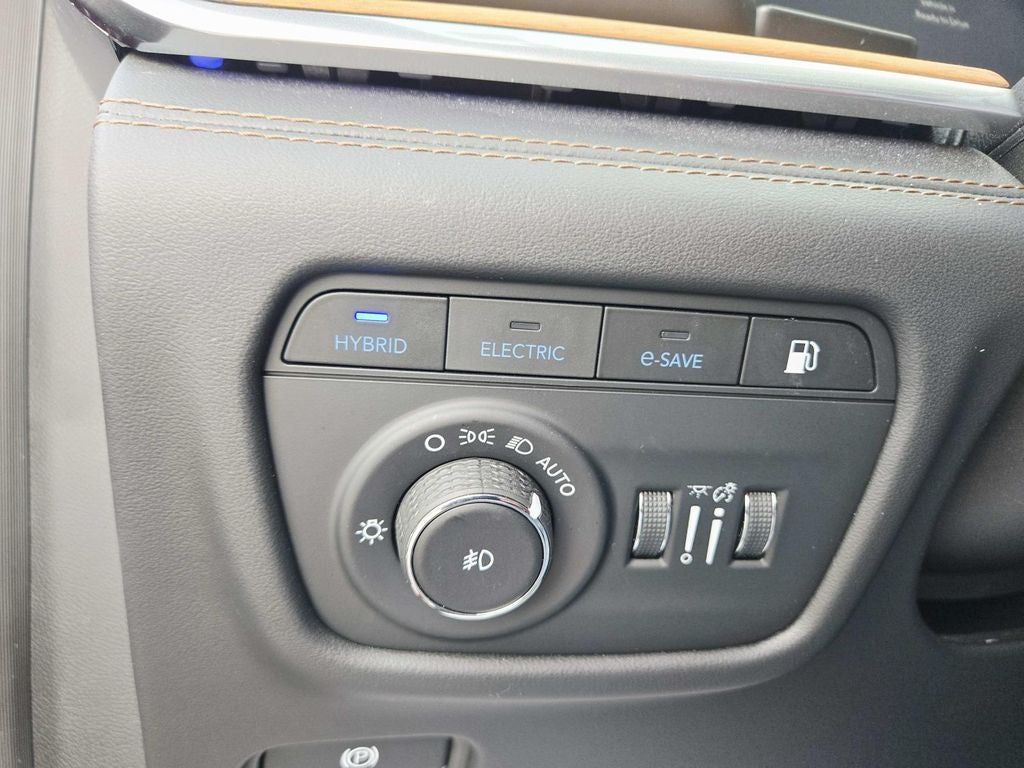 2022 Jeep Grand Cherokee Summit Reserve 4xe