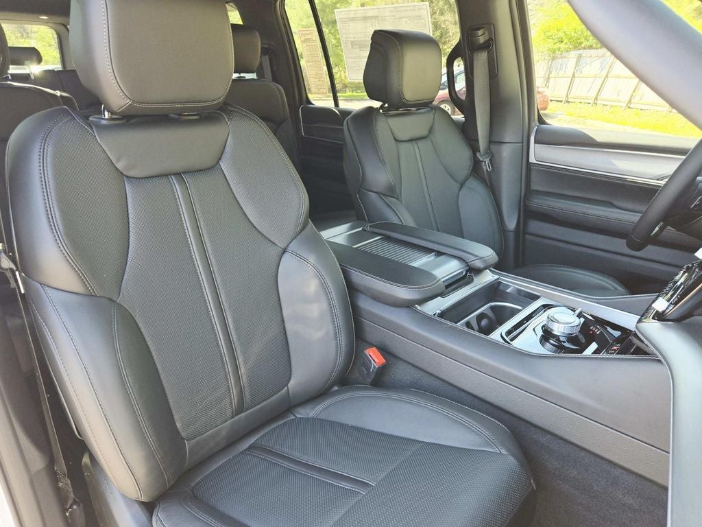 2026 Jeep Grand Wagoneer L GRAND WAGONEER L 4X4