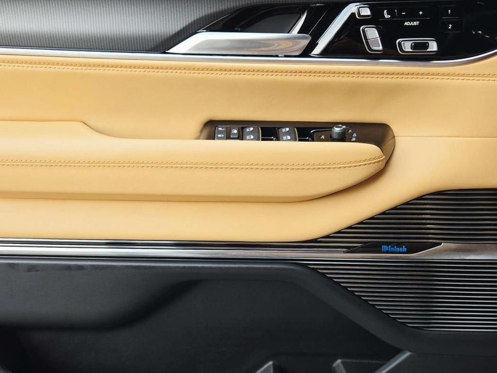 2026 Jeep Grand Wagoneer L Summit Reserve