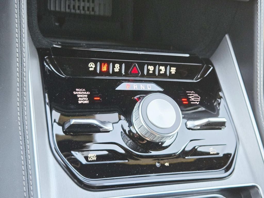 2026 Jeep Grand Wagoneer Upland