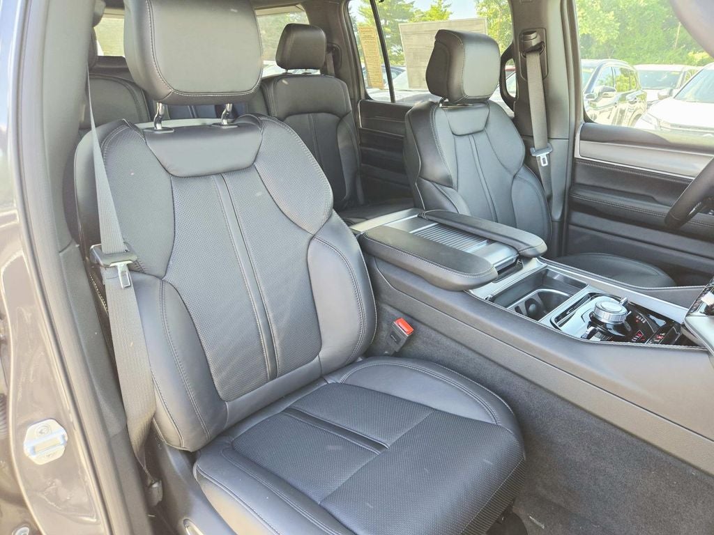2026 Jeep Grand Wagoneer Limited Altitude