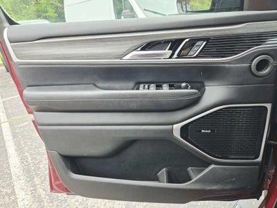 2023 Jeep Wagoneer Series III