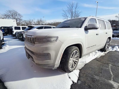 2022 Jeep Grand Wagoneer Series III