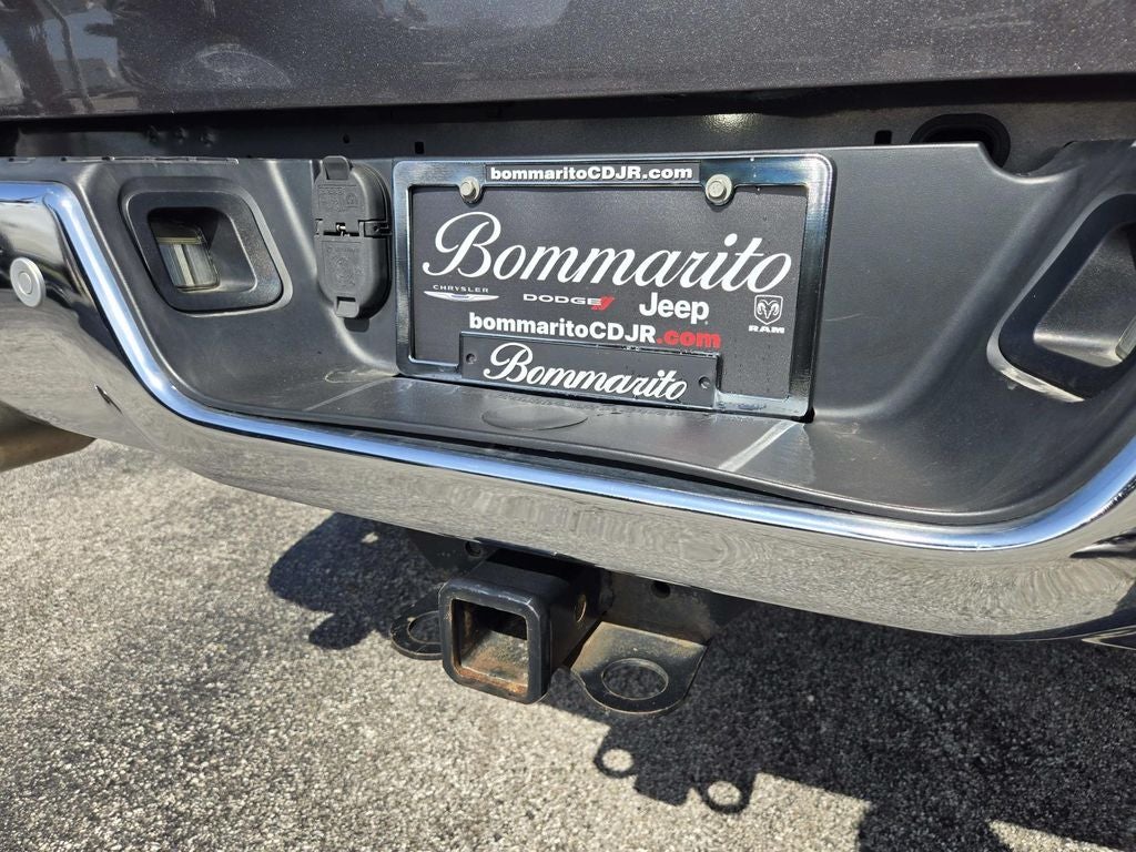 2019 RAM 1500 Classic SLT