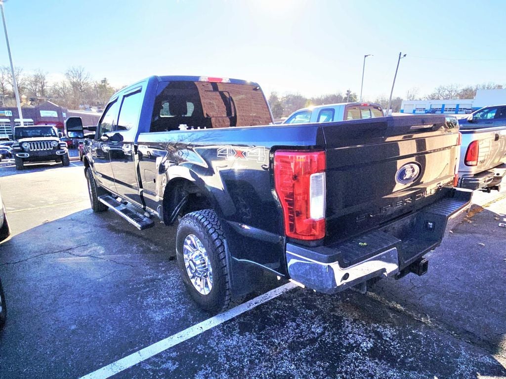 2017 Ford F-350SD Lariat